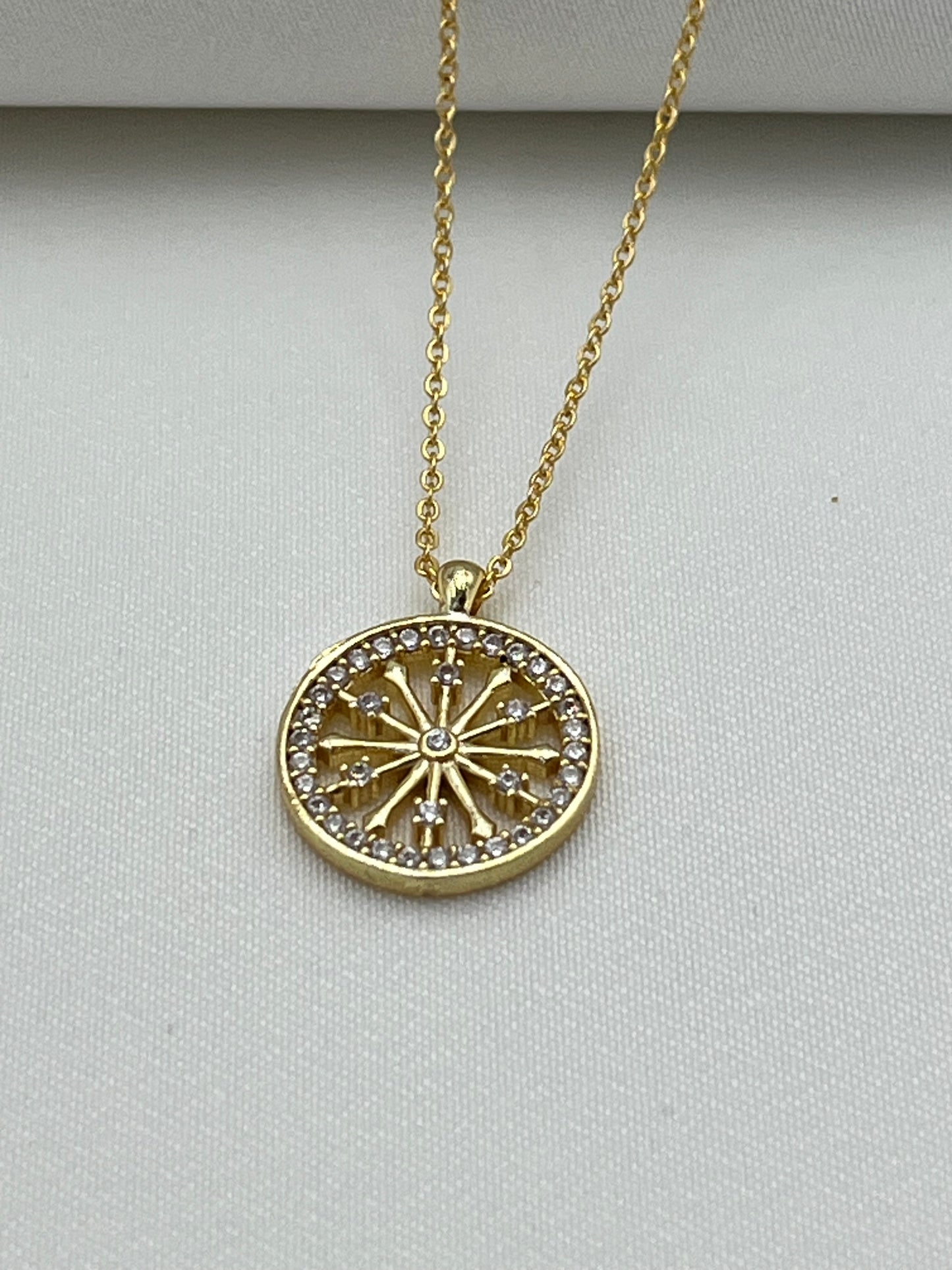 Alâ Vip Zirkon Kolye (Pusula)