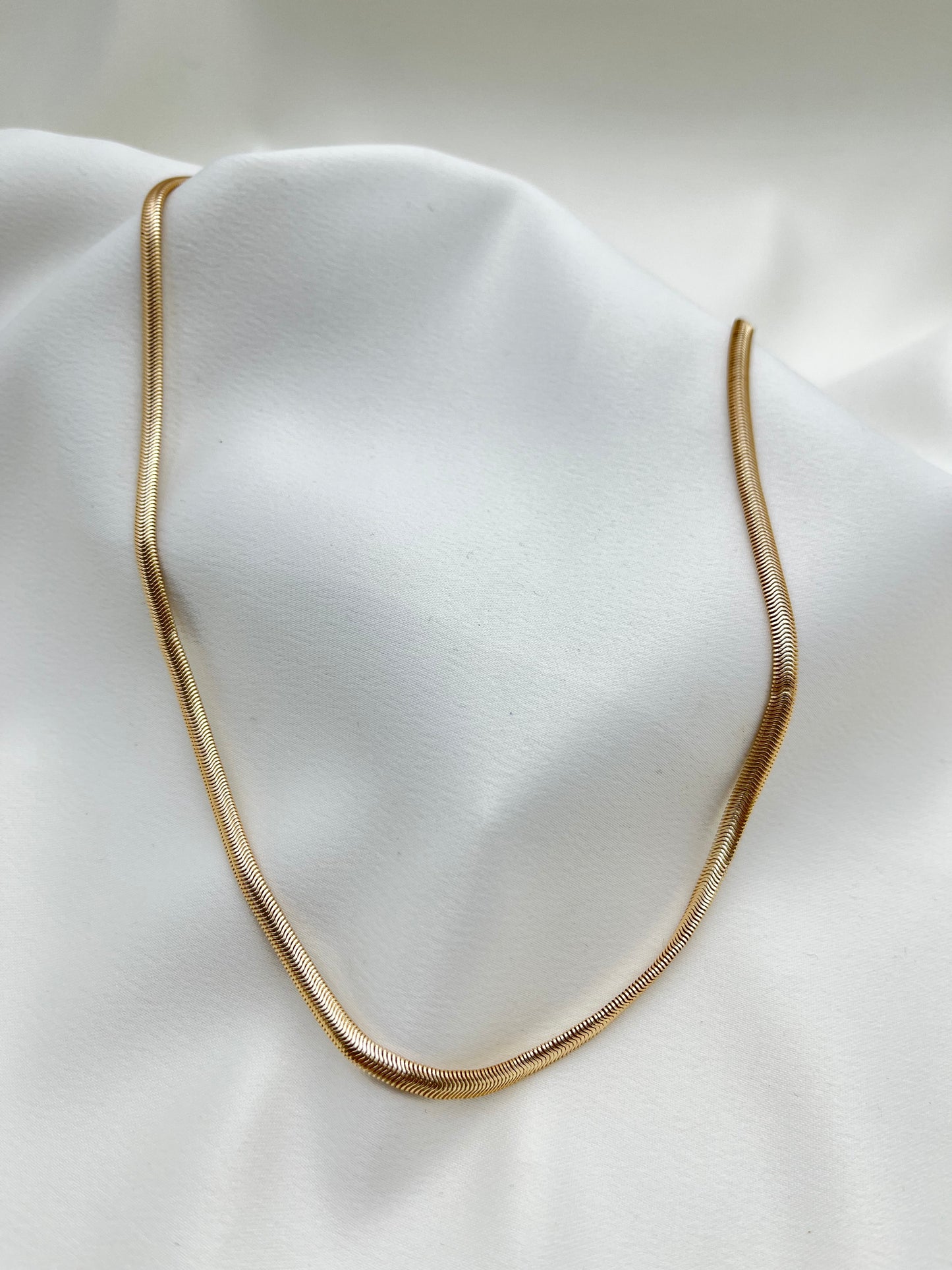 Âlâ Ezme Zincir Kolye