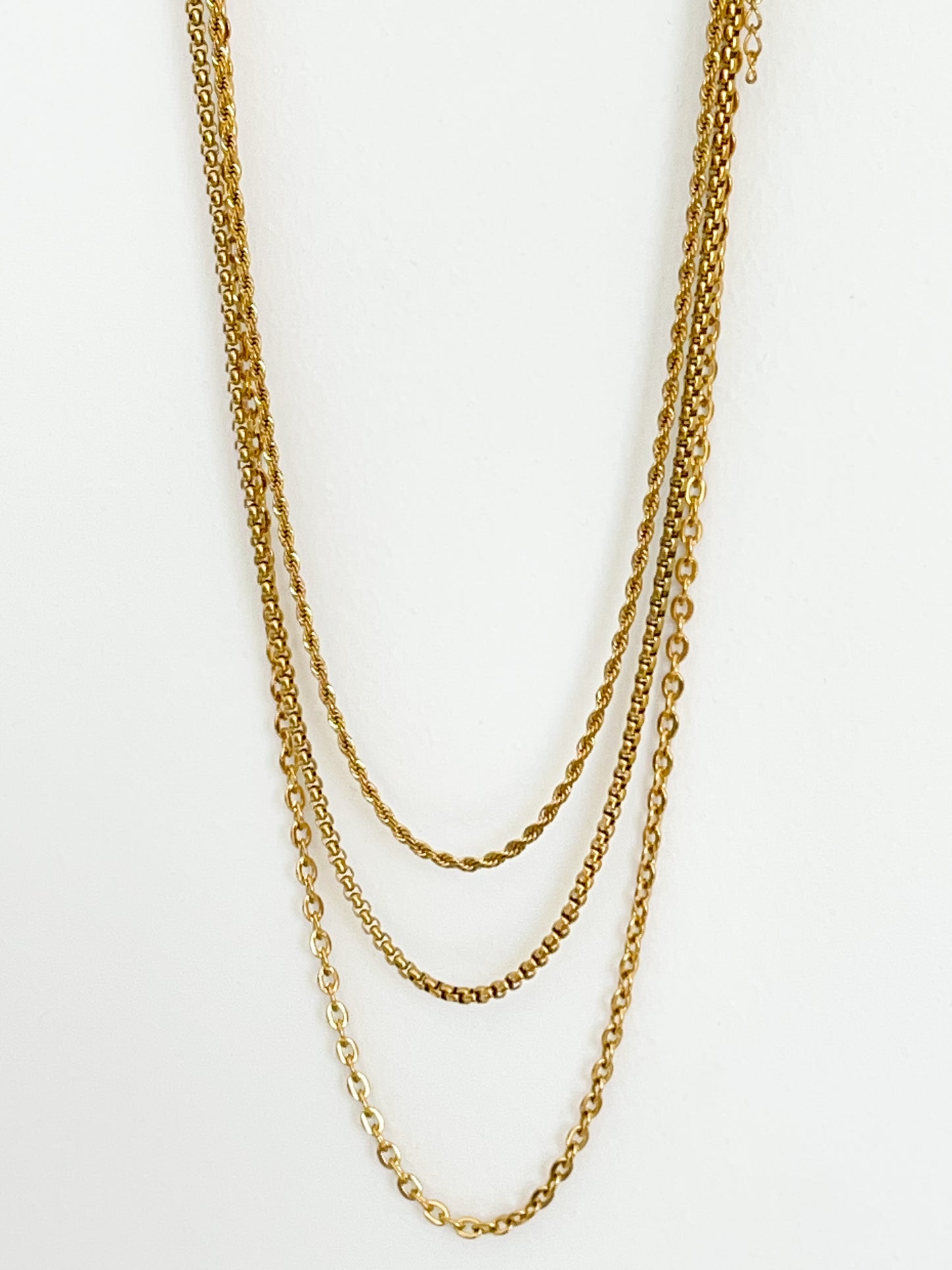 Alâ Tri chain Kolye