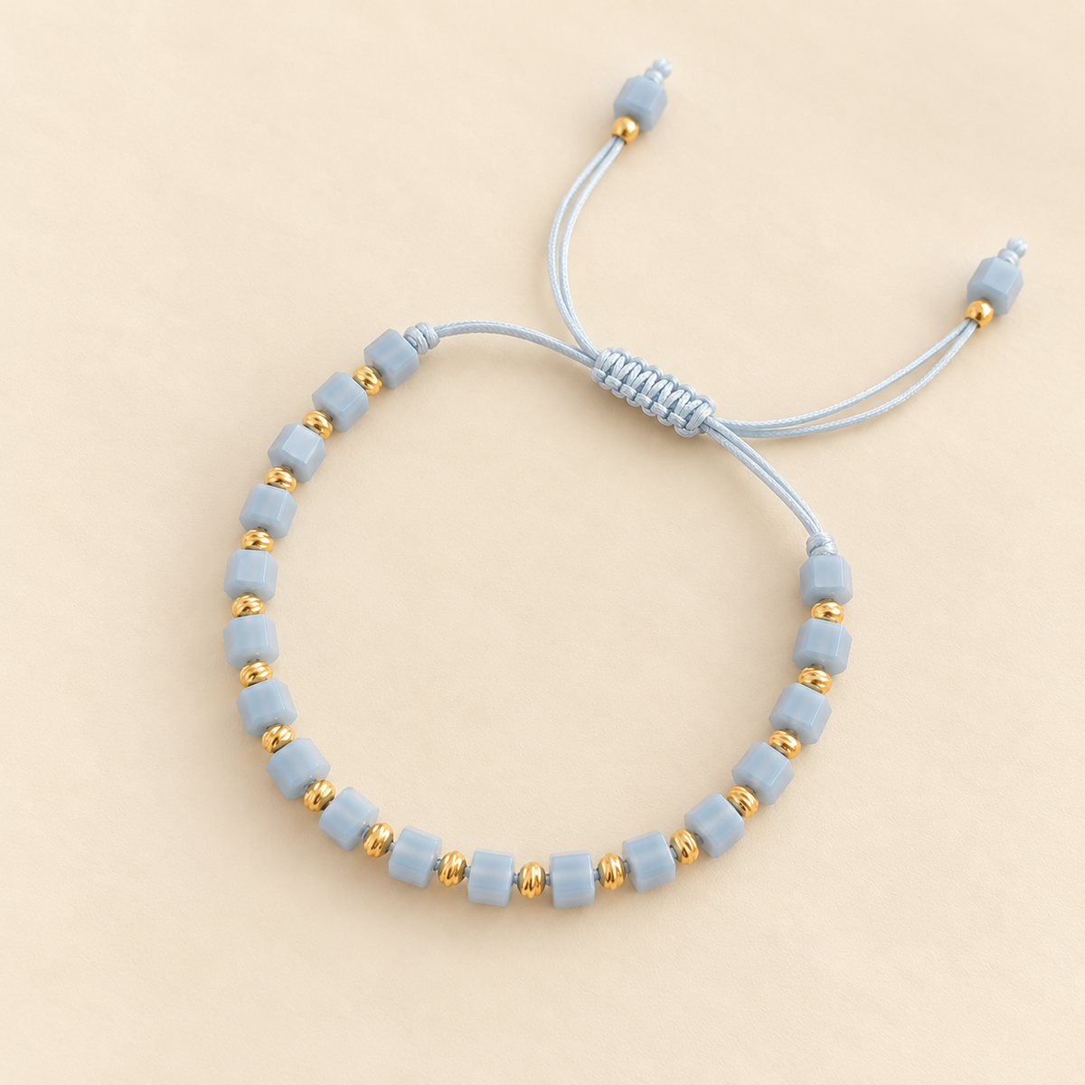 BUTİK BİLEKLİK BB 8133